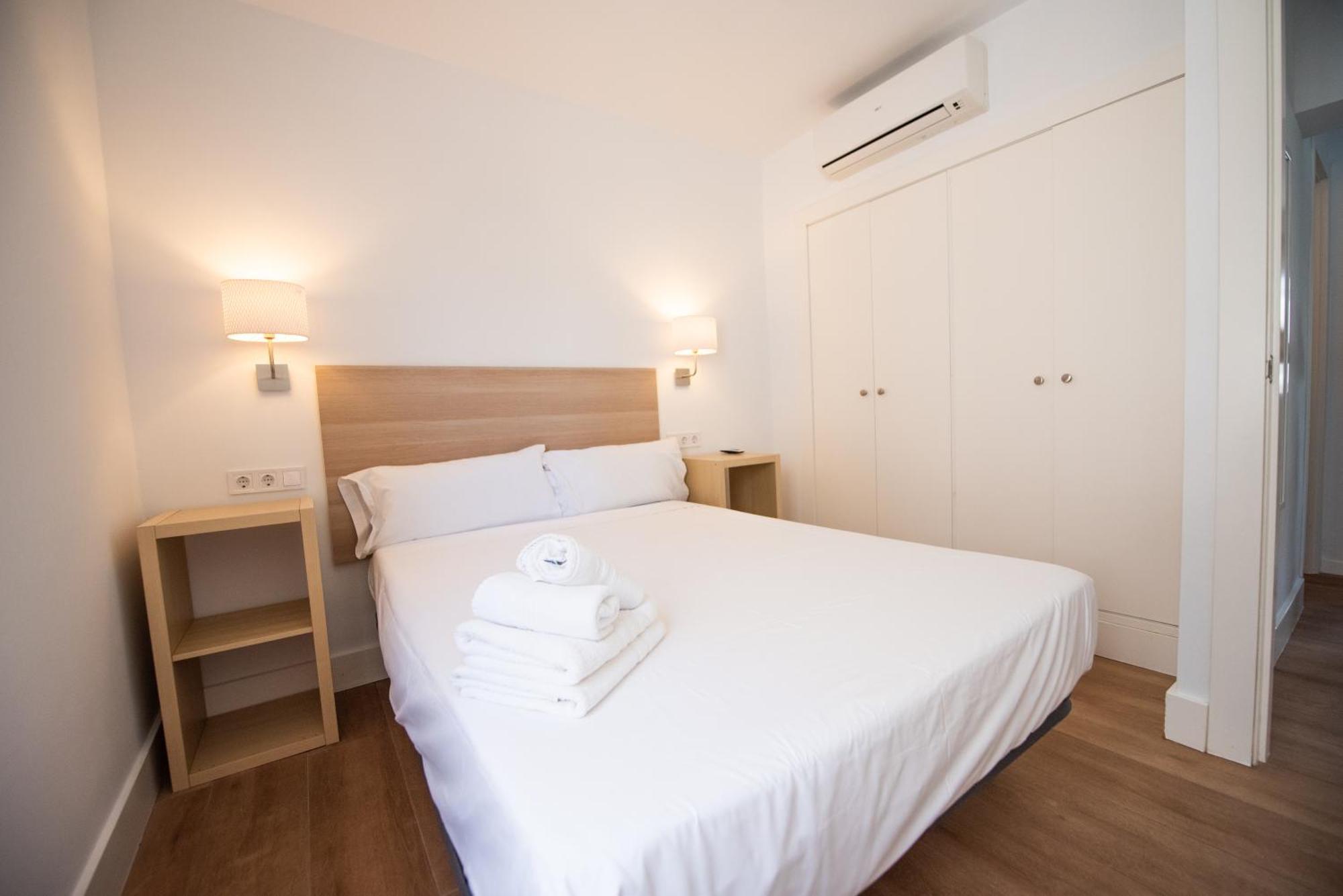 Apartamento Centrico La Merced 2 - Free Parking & Free Gym Apartment มาลากา ภายนอก รูปภาพ