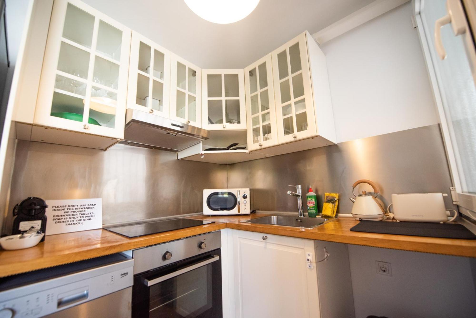 Apartamento Centrico La Merced 2 - Free Parking & Free Gym Apartment มาลากา ภายนอก รูปภาพ